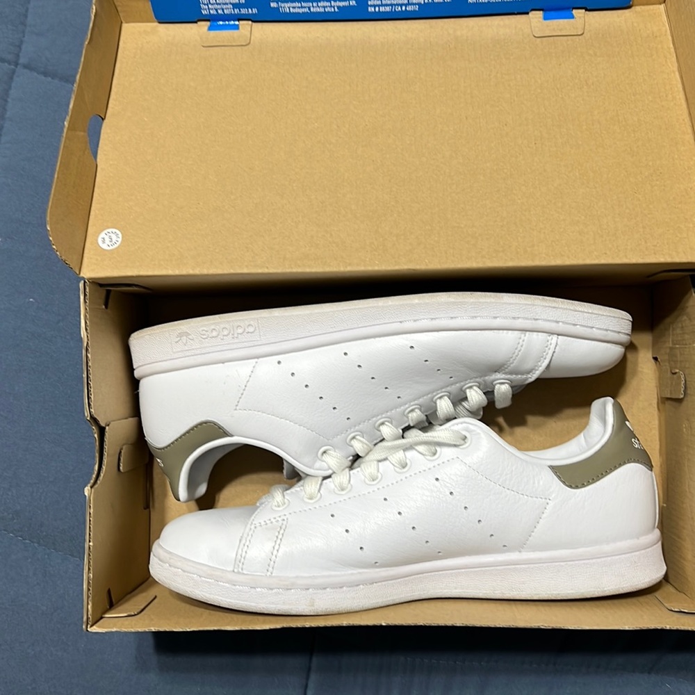 Adidas Stan Smith Men’s 9